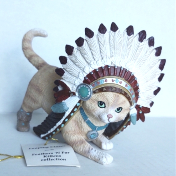 Hamilton Collection Leaping Claws Feathers 'N Fur Kittens figurine - Picture 8 of 8